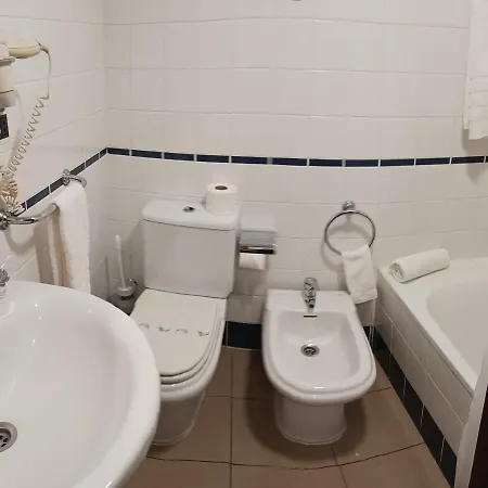 Affittacamere Hospedaria Insular Ponta Delgada
